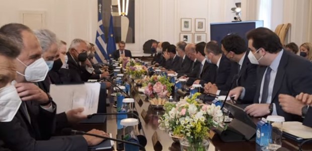Οι τρεις πιθανότερες ημερομηνίες για πρόωρες εκλογές